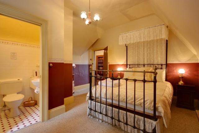 Westella Colonial B&B Accommodation Ulverstone Habitación foto